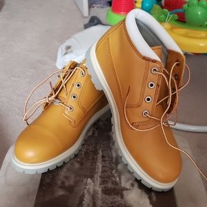 Timberland women's Nellie chukka sunrise boots